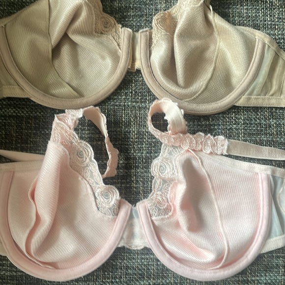 Breezies Bra 34C - Picture 2 of 4